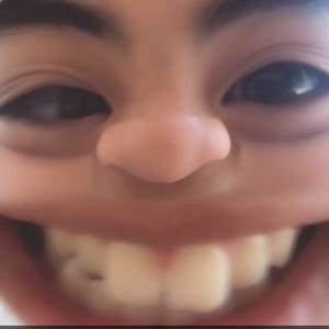 Meet your Posher, Ethan